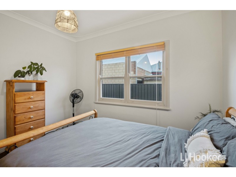 16a Diane Crescent, Mooroolbark VIC 3138