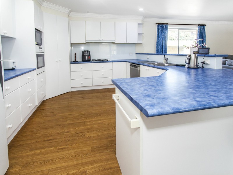 65 Pembroke Road, Mooroolbark VIC 3138