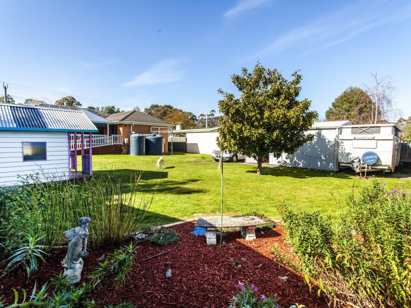 65 Pembroke Road, Mooroolbark VIC 3138
