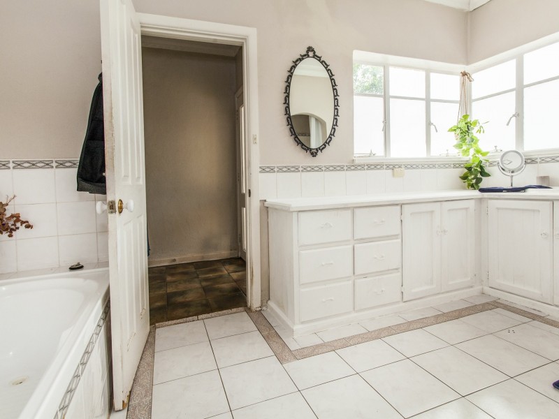 Unit 1/25 Railway Avenue, Ringwood East VIC 3135