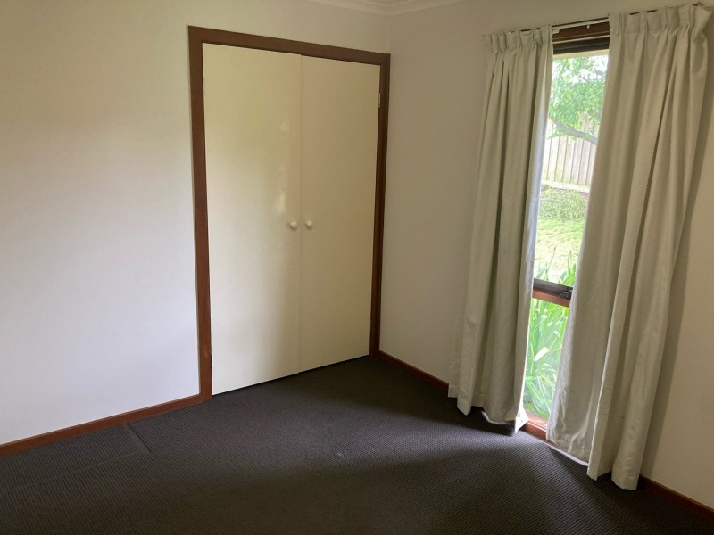 6 Statesman Crescent, Mooroolbark VIC 3138