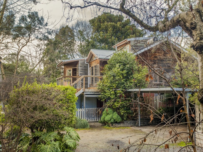 2/2 Cherry Court, Mitcham VIC 3132