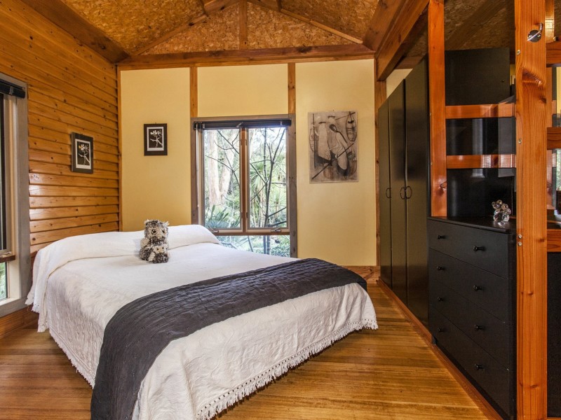 2/2 Cherry Court, Mitcham VIC 3132