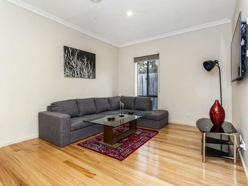 28 Tudor Drive, Mooroolbark VIC 3138