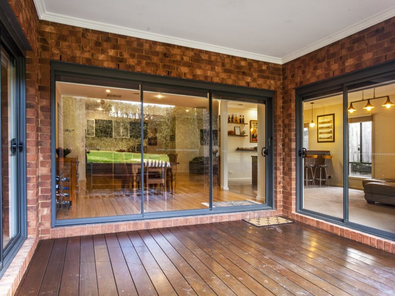 28 Tudor Drive, Mooroolbark VIC 3138