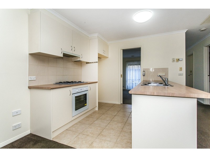 11/5 Pleasant Street, Kilsyth VIC 3137