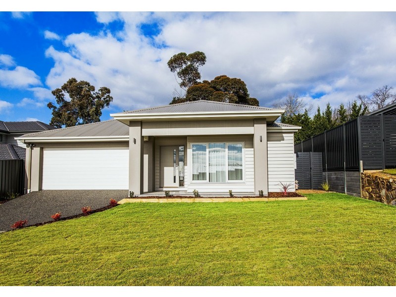 2 Potters Rise, Lilydale VIC 3140