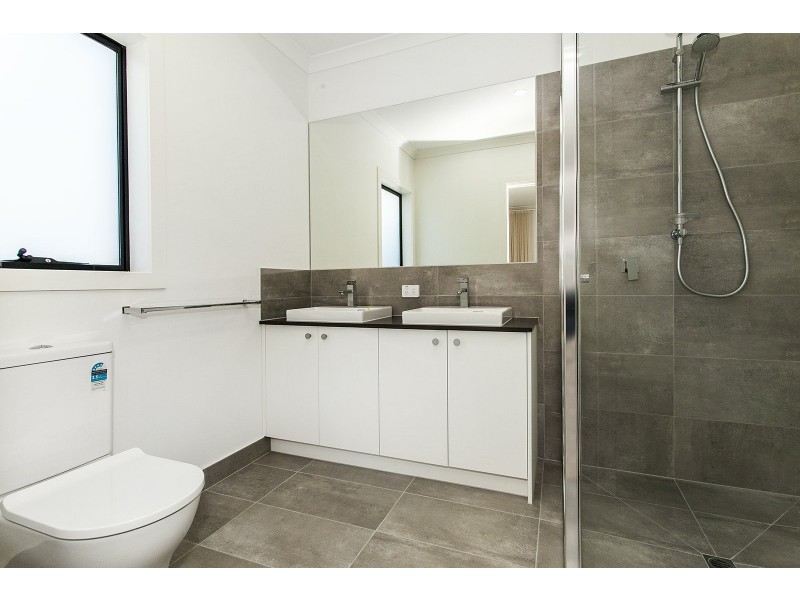 2 Janson Place, Lilydale VIC 3140