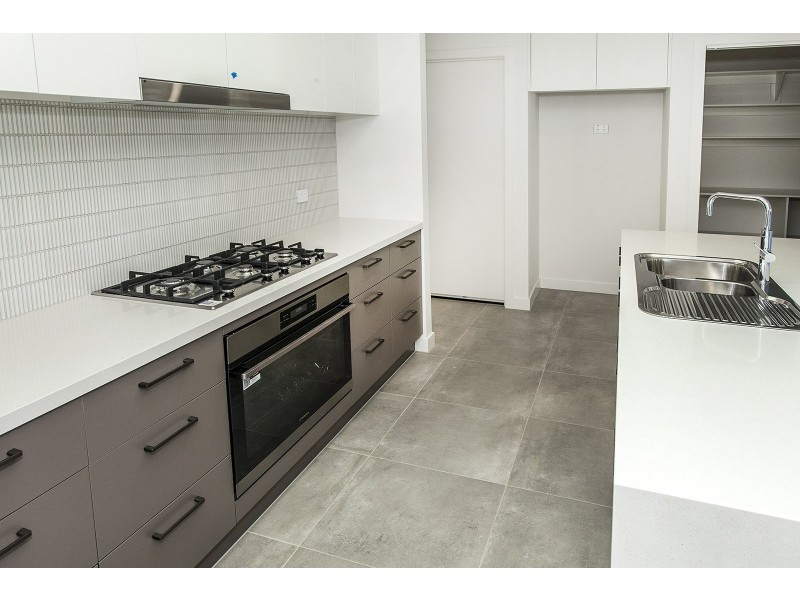 2 Janson Place, Lilydale VIC 3140