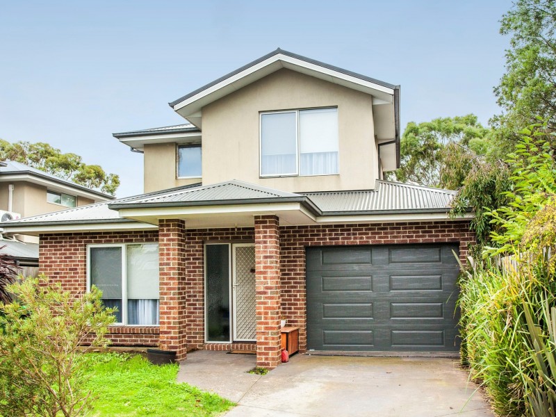 3 Nolan Avenue, Mooroolbark VIC 3138