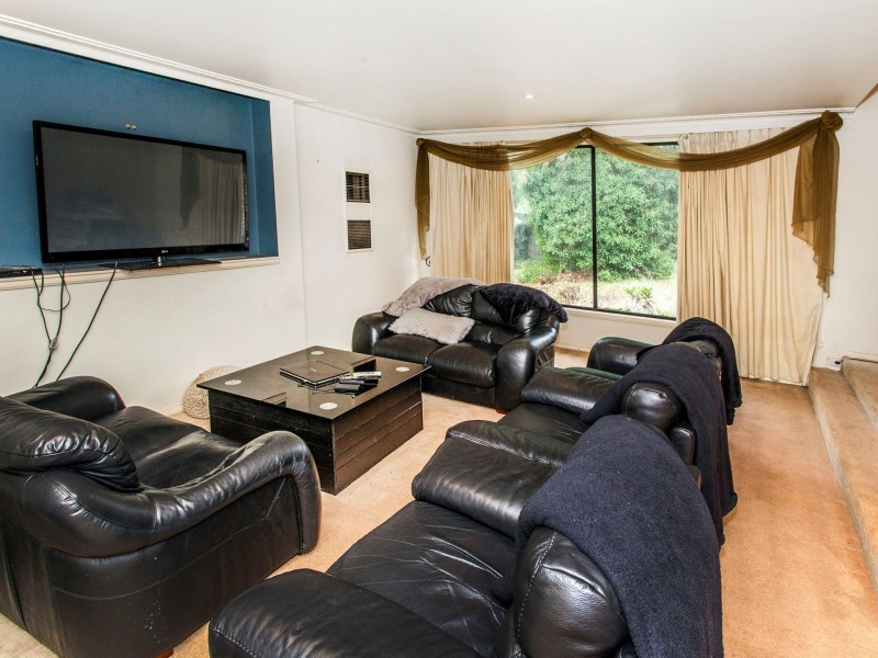 154 Hull Road, Mooroolbark VIC 3138