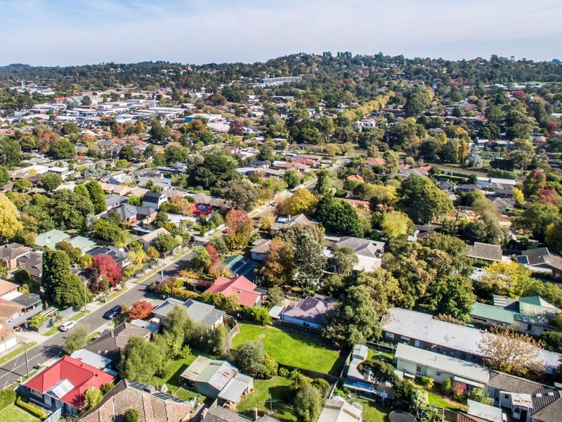 4A Niel Street, Croydon VIC 3136