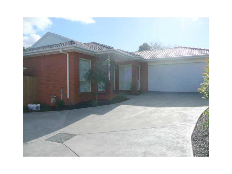 22a Andrew Street, Mooroolbark VIC 3138