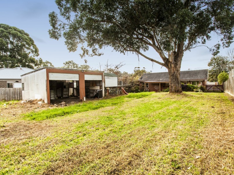 69 Hawthory Road, Mooroolbark VIC 3138
