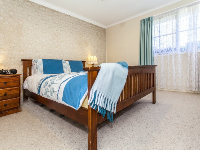 1/16 Bristol Crescent, Lilydale VIC 3140