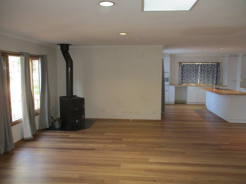 1/2 Cherry Court, Mitcham VIC 3132