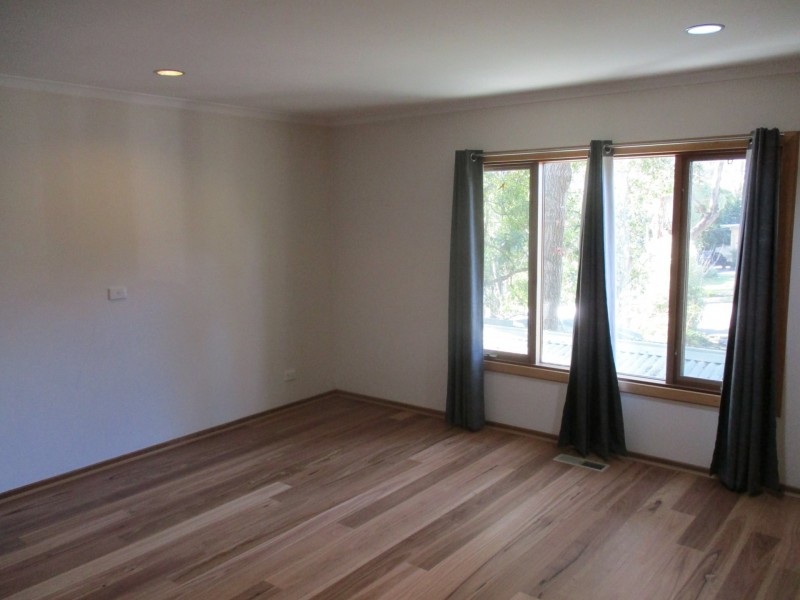 1/2 Cherry Court, Mitcham VIC 3132