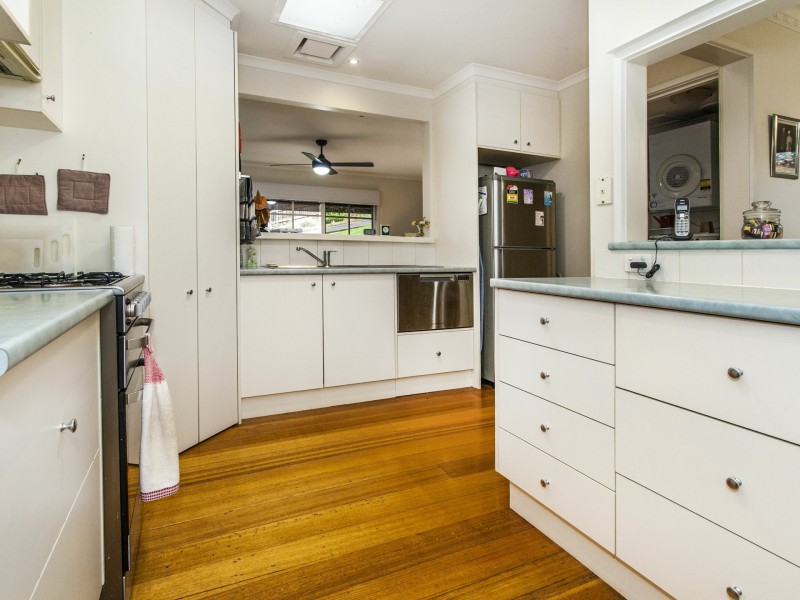 49 Meadowlark Lane, Mooroolbark VIC 3138
