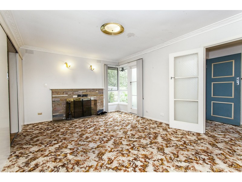 25 Glen Dhu Road, Kilsyth VIC 3137