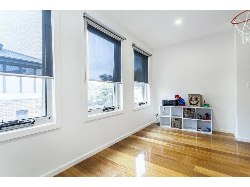 1 Diggers Walk, Lilydale VIC 3140