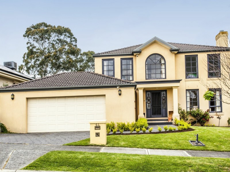 64 Regency Rise, Chirnside Park VIC 3116