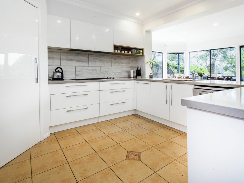 64 Regency Rise, Chirnside Park VIC 3116