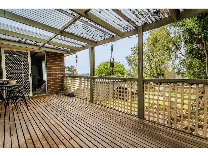 239 Manchester Road, Mooroolbark VIC 3138