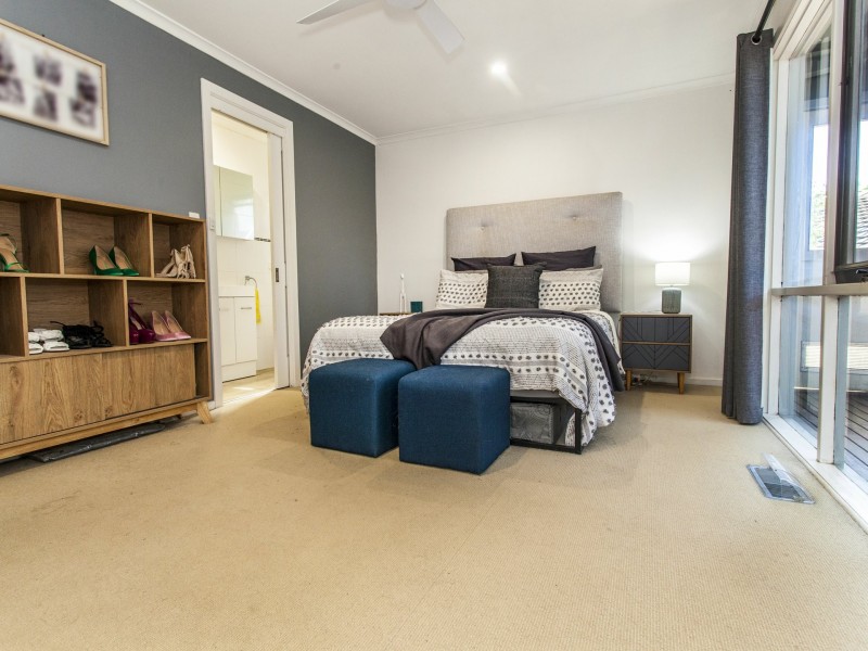 136 Manchester Road, Mooroolbark VIC 3138