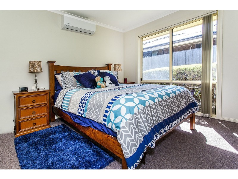2/44 Geoffrey Drive, Kilsyth VIC 3137