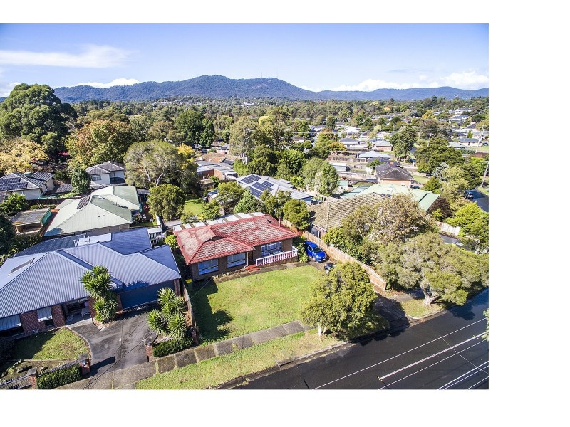 1D Dunrossil Drive, Kilsyth VIC 3137