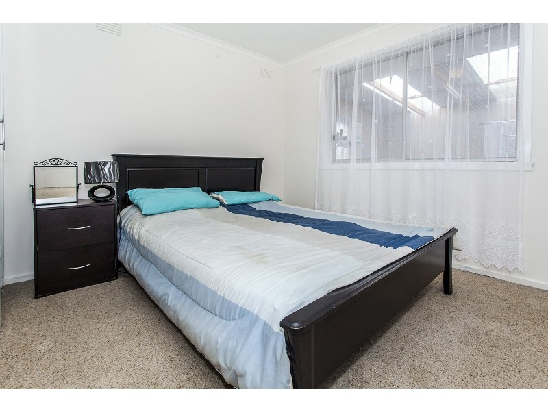 1D Dunrossil Drive, Kilsyth VIC 3137