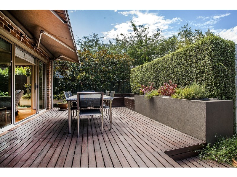 12 Smithacres Road, Montrose VIC 3765
