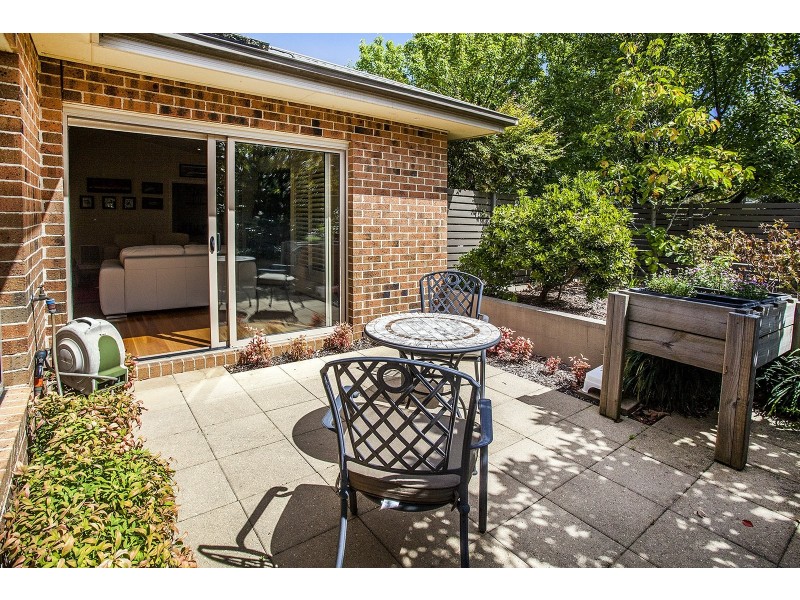 12 Smithacres Road, Montrose VIC 3765