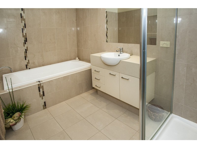 12 Smithacres Road, Montrose VIC 3765