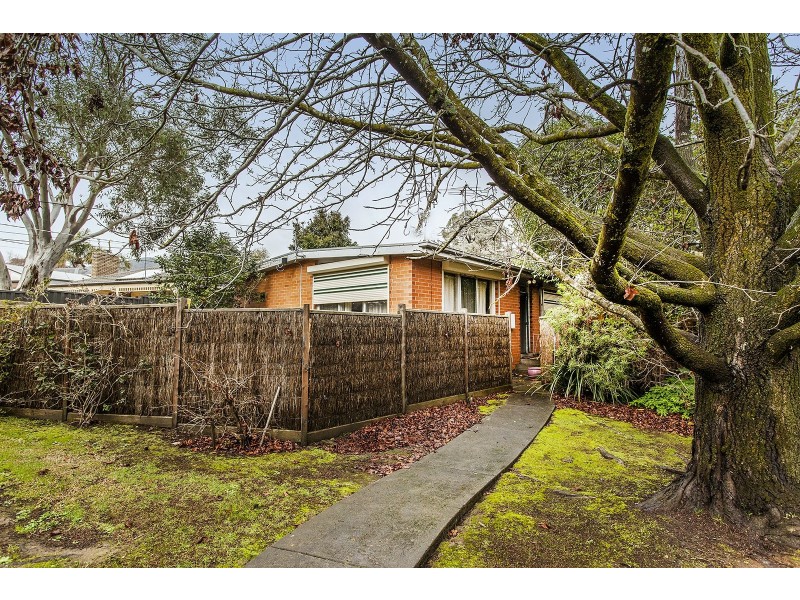 1/44 Geoffrey Drive, Kilsyth VIC 3137