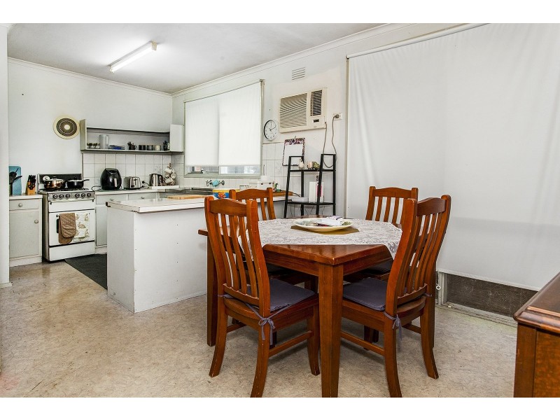 1/44 Geoffrey Drive, Kilsyth VIC 3137