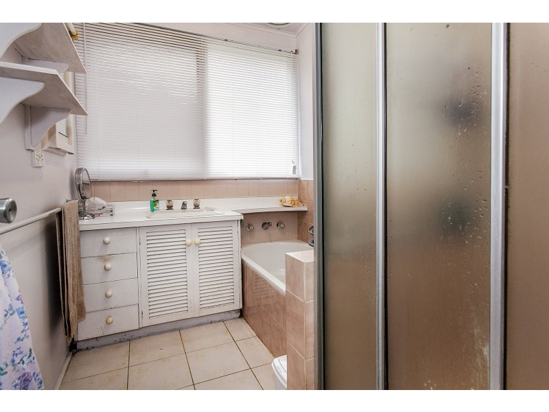 1/44 Geoffrey Drive, Kilsyth VIC 3137