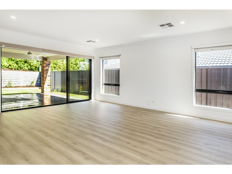 10 Wynnlea Place, Lilydale VIC 3140