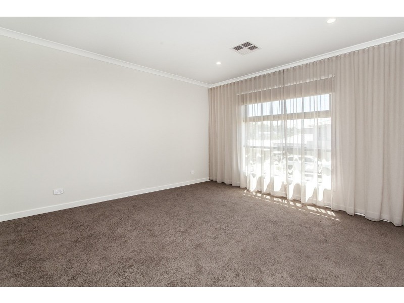 8 Wynnlea Place, Lilydale VIC 3140