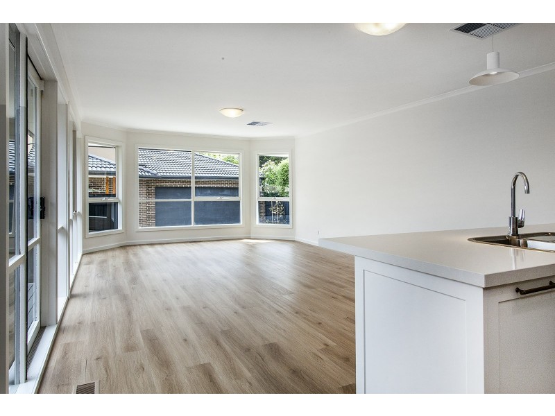 1/101 Taylor Road, Mooroolbark VIC 3138