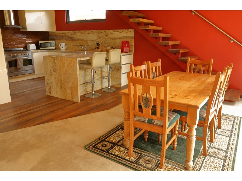 13 Lawson Road, Mooroolbark VIC 3138