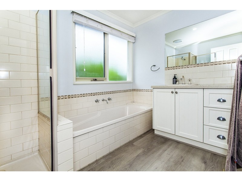 254-256 Cambridge Road, Kilsyth VIC 3137