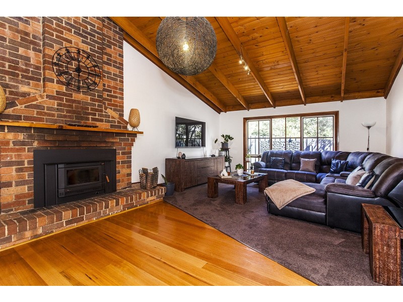 12 Fern Street, The Basin VIC 3154