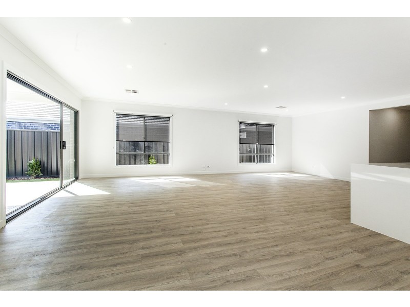 18 Wynnlea Place, Lilydale VIC 3140