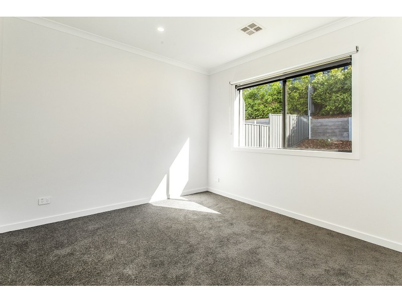 18 Wynnlea Place, Lilydale VIC 3140
