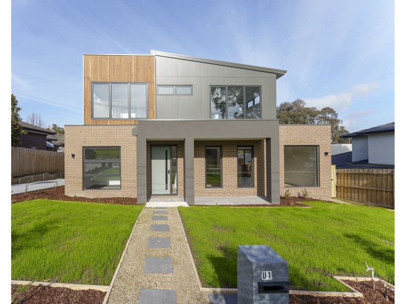 1/30 Highland Crescent, Mooroolbark VIC 3138