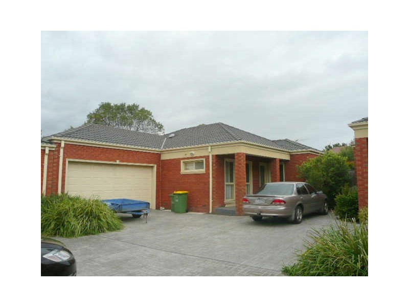 4/1A Felix Grove, Mooroolbark VIC 3138