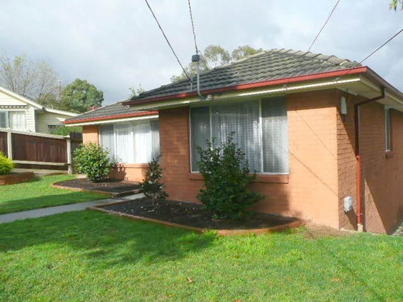 5 Carawa Street, Mooroolbark VIC 3138