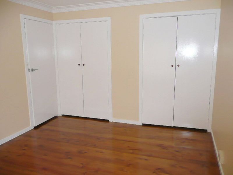 2/8 Churchill Road, Croydon VIC 3136