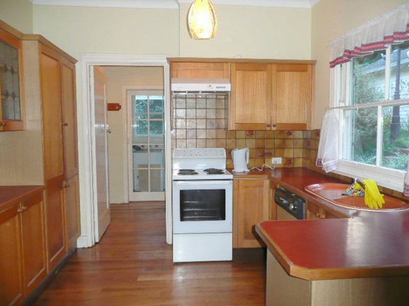 8 Colehurst Crescent, Sassafras VIC 3787